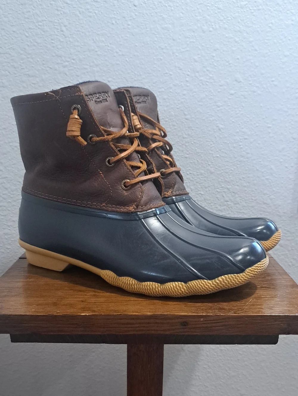 Sperry Brown Leather & Navy Rubber Duck Boots with Tan Outsole
